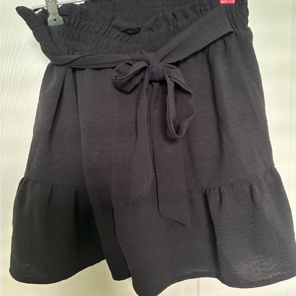 Women’s Black Tie-Waist Ruffle Shorts